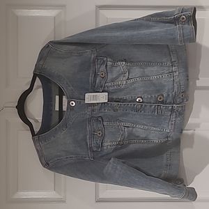 Torrid Light Wash Distressed Cropped Jean Jacket 2x 18/20